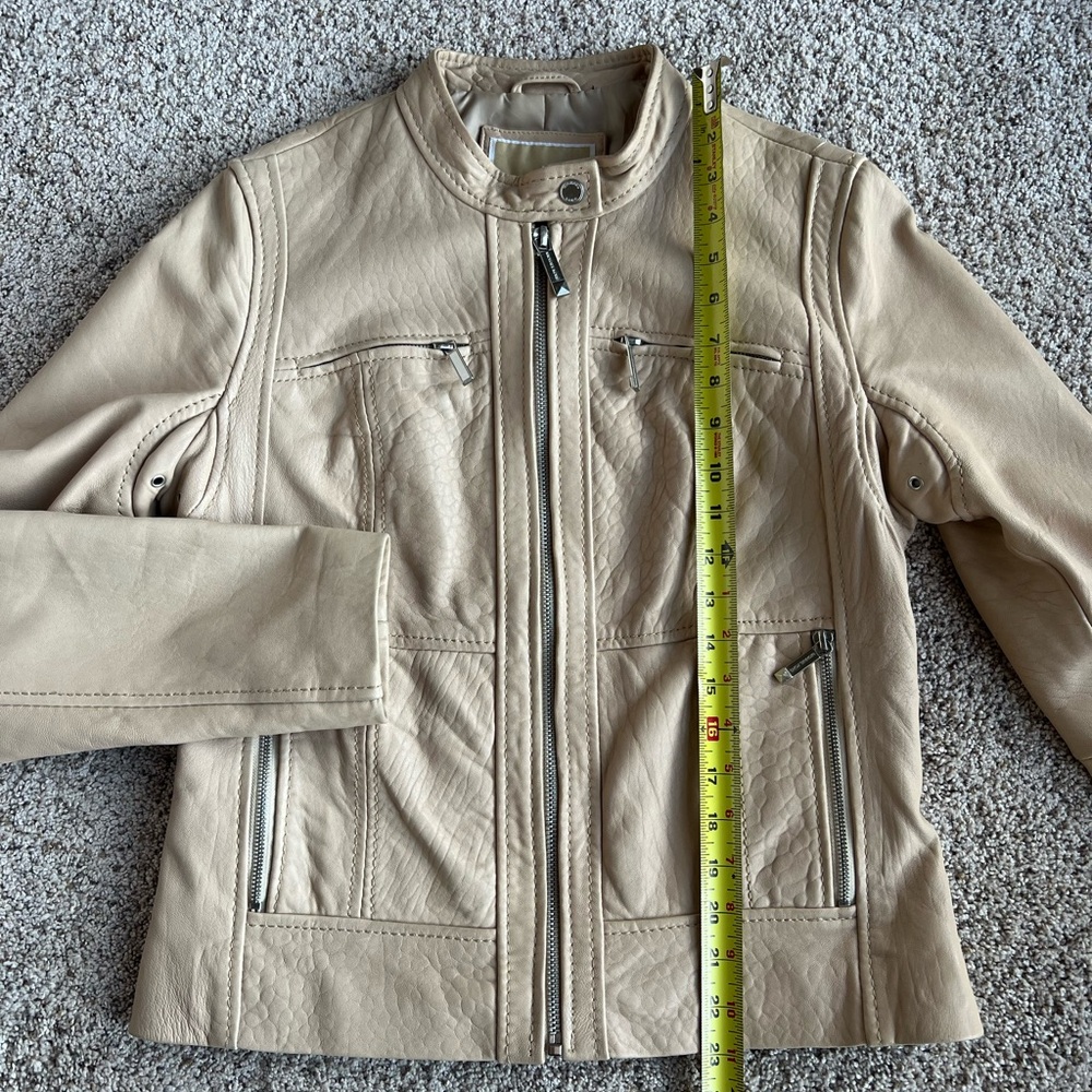 MICHAEL Michael Kors Women’s Beige Leather Moto/RacingJacket. Size M - Picture 8 of 8